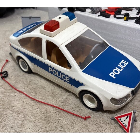 Playmobil Police Station Set Lot With People Car & Accessories Imaginative Play - Picture 5 of 16